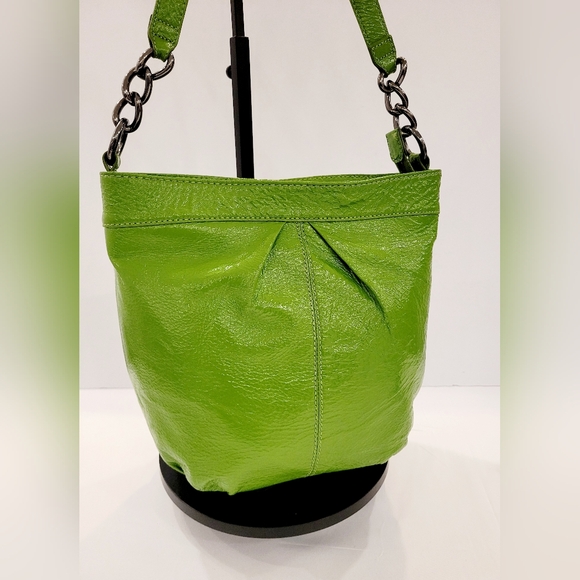 HOBO International Lime Green Patent Leathet - Picture 6 of 9